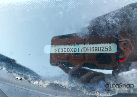 2013 Dodge Charger R/T из США, поврежденный, VIN 2C3CDXDT7DH690253